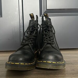 Dr Martens 1460 Women’s Smooth Leather Lace Up Boots